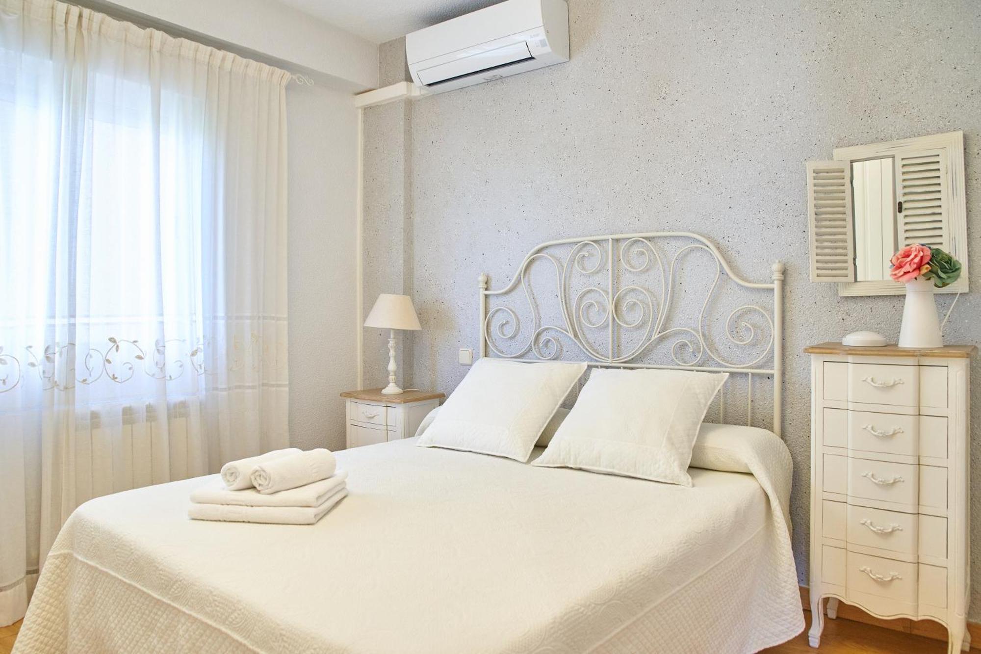 Lux Buenavista Apartment Toledo Bagian luar foto
